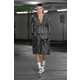 Metamorphosis-Inspired Fashion Image 3